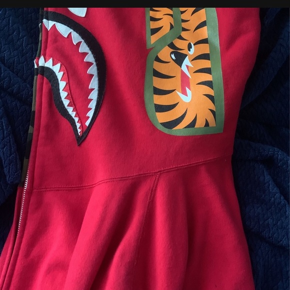 Red/green bape jacket - Picture 2 of 10